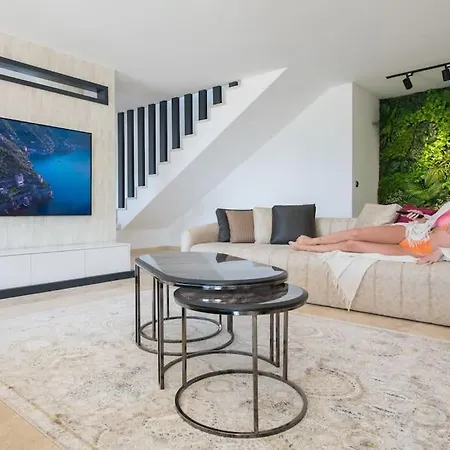 Front Super Boss 1 Bodrum